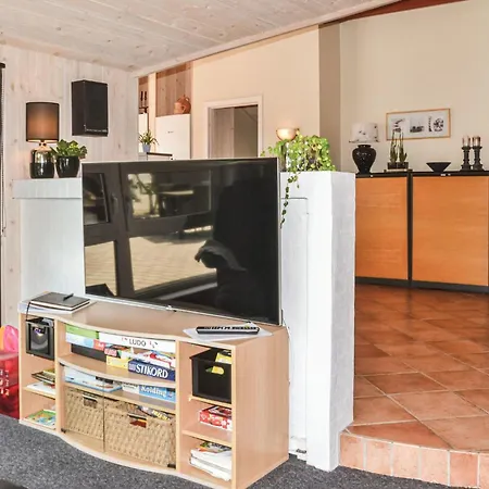 4 Bedroom In
