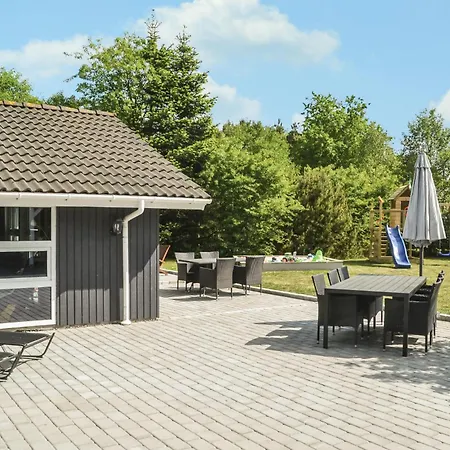 4 Bedroom In * Oksbol (Syddanmark)